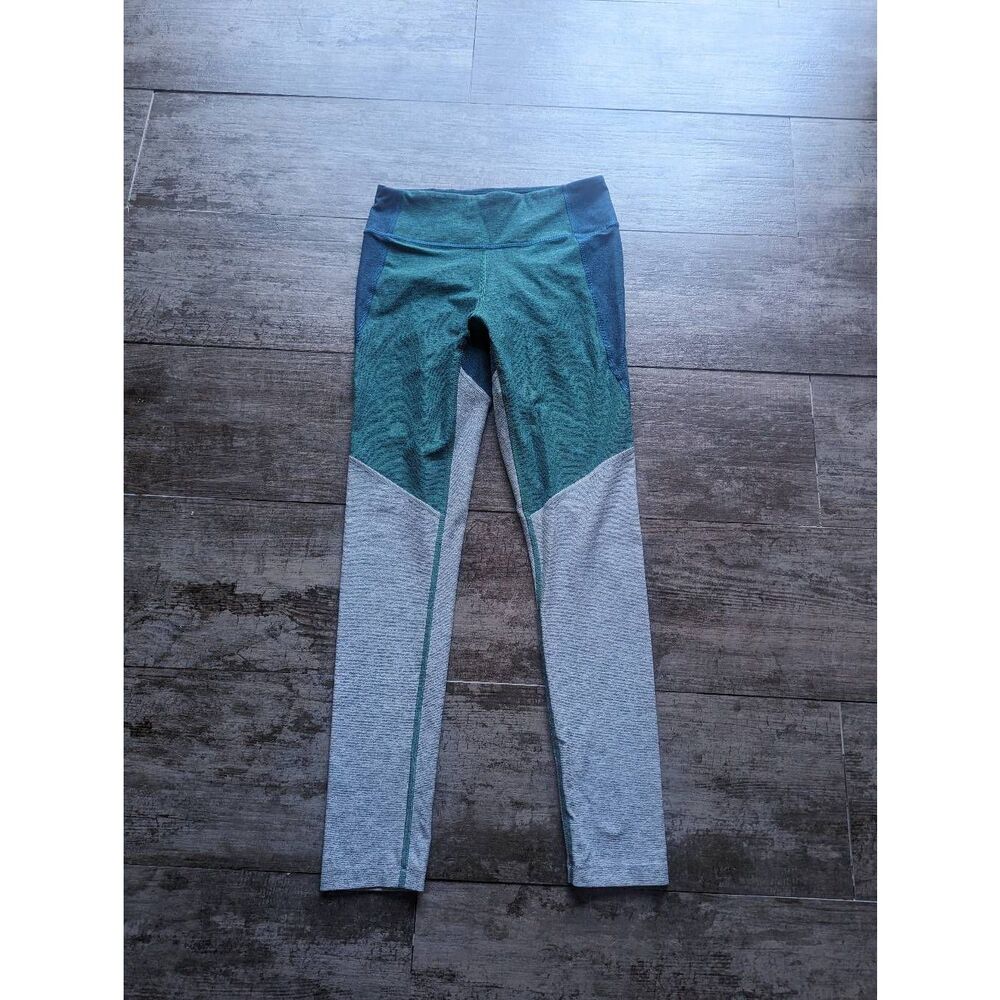 OUTDOOR VOICES Colorblock Leggings